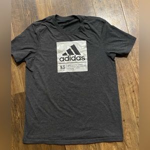 Men’s size Medium Adidas tee shirt